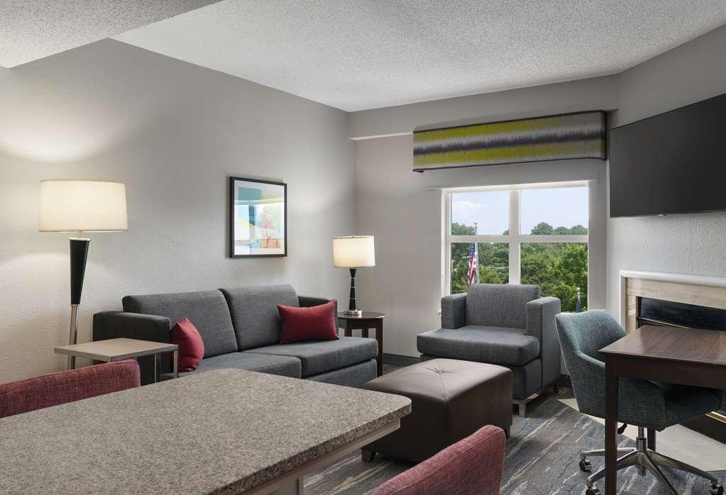 Hampton Inn & Suites Newport News-Airport - Oyster Point Area Zimmer foto
